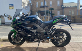 KAWASAKI NINJA 1000 SX 2023 ZXT02K