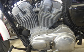 HARLEY XL883LI