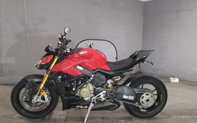 DUCATI DUCATI  STREET  FIGHTER V4S FA00AA