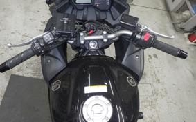 YAMAHA XJ6 F 2013