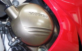 HONDA VFR800F 2015 RC79