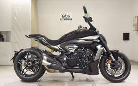 DUCATI XディアベルV4 2025