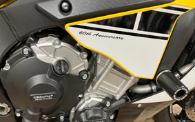 YAMAHA YZF-R1 2015 RN39