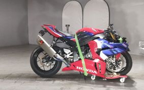 HONDA CBR1000RR R 2020 SC82