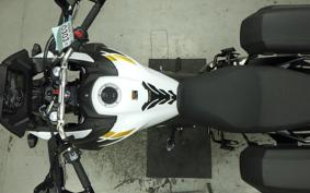 SUZUKI Vｽﾄﾛｰﾑ650XTA 2023 C733M