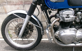 KAWASAKI W650 2006 EJ650A