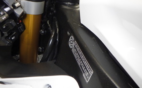 YAMAHA YZF-R1 2016