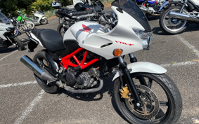 HONDA VTR 250 F MC33