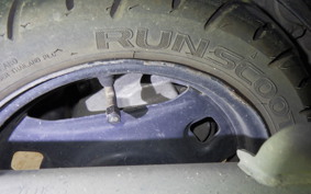 SUZUKI ﾚｯﾂ CA4AA