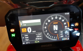 DUCATI STREET FIGHTER V4S 2024 4F00