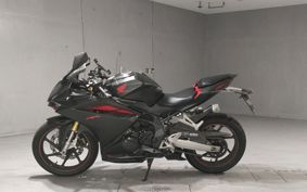 HONDA CBR250RR MC51