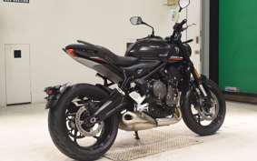 TRIUMPH TRIDENT 660 2025