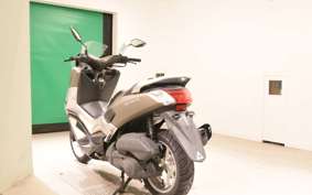 YAMAHA N-MAX SE86J