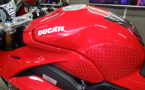 DUCATI PANIGALE V4 S