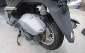 YAMAHA TRICITY 125 SE82J