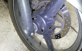 SUZUKI GSR250 2001