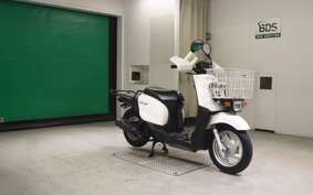 YAMAHA GEAR Gen.2 2013 UA06J