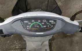 HONDA TOPIC AF38