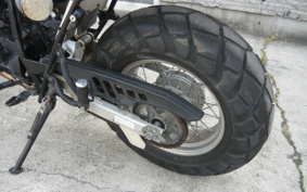 YAMAHA TW225 DG09J