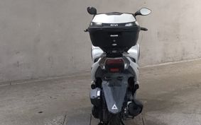 YAMAHA TRICITY 125 SE82J