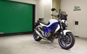 SUZUKI ｸﾞﾗﾃﾞｨｳｽ400 2012 VK58A