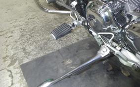 YAMAHA DRAGSTAR 400 2005 VH01J