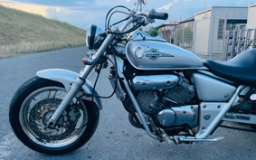 HONDA V- TWIN MAGNA TRIKE MC29