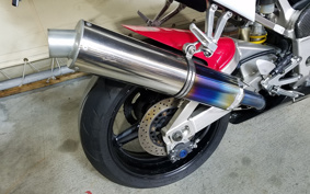 YAMAHA YZF-R1 1999 RN01