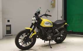 DUCATI SCRAMBLER ICON 2015