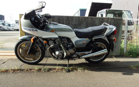 HONDA CB900 BOLDOR 2022 CB900F