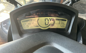 YAMAHA TRICITY 125 SE82J