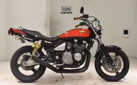 KAWASAKI ZEPHYR 400 KAI 2010