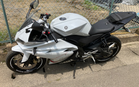 YAMAHA YZF-R125 RE06