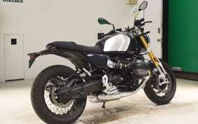 BMW R12 nine T 2025