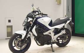 SUZUKI ｸﾞﾗﾃﾞｨｳｽ400 2010 VK58A