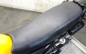 SUZUKI GLASS TRACKER BIG BOY NJ4DA