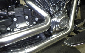 HARLEY FLBS 1870 2017
