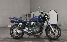 SUZUKI INAZUMA 400 2001 GK7BA