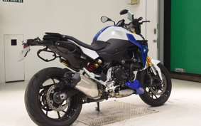 BMW F900R 2023