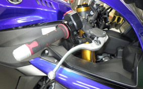 YAMAHA YZF-R1 2019