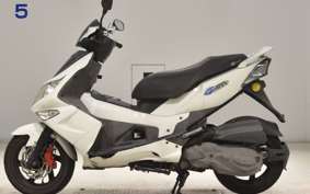 PGO G-MAX125