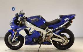 YAMAHA YZF-R1 1999 RN011