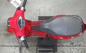 VESPA PRIMAVERA 125