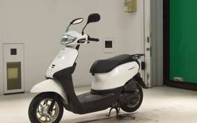 HONDA TACT-4ﾍﾞｰｼｯｸ AF79
