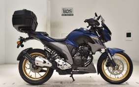 YAMAHA FZS25 2001