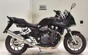 HONDA CB1300SB SUPER BOLDOR 2026 SC54