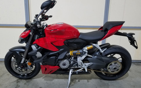 DUCATI STREETFIGHTER V2 2022 3F00