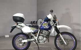 SUZUKI DJEBEL250XC SJ45A