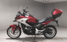 HONDA NC750X DCT 2017 RC90