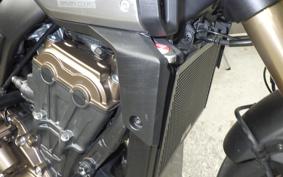 HONDA CB650R E-Clutch 2025 RH17